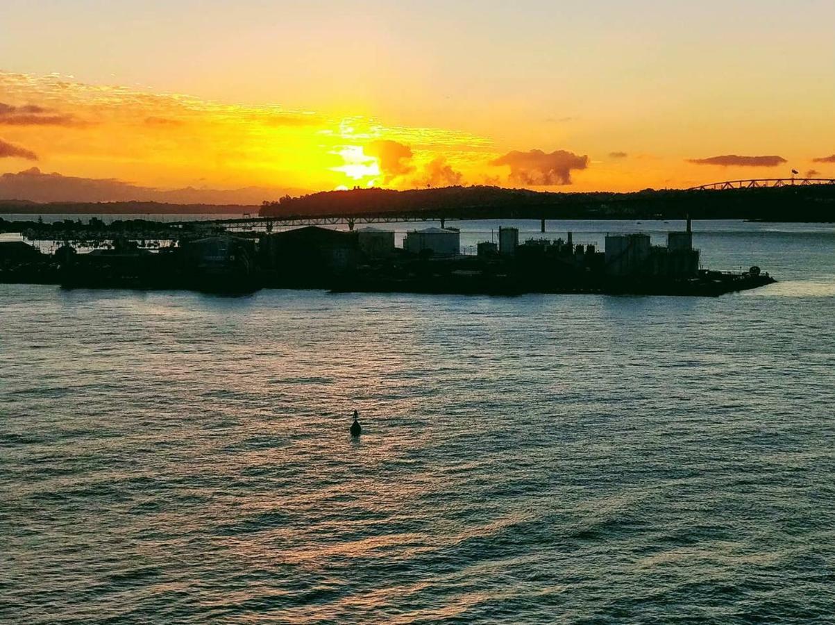 Cbd Viaduct Harbour Resort Auckland Eksteriør bilde